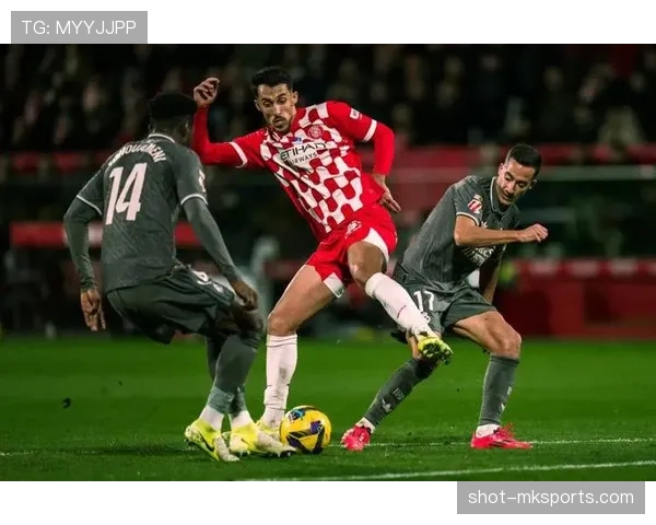 居莱尔 vs 亚马尔:同代新星的天赋兑现效率对比 居莱尔 vs 亚马尔:同代新星的天赋兑现效率对比