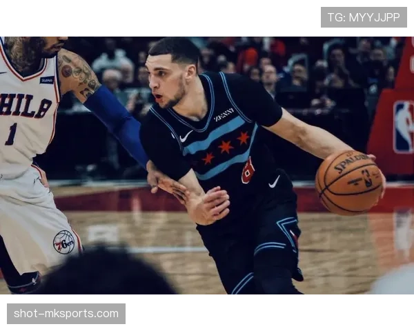 扎克拉文的日常照，豪车豪宅随手一拍，心理阴影面积爆表